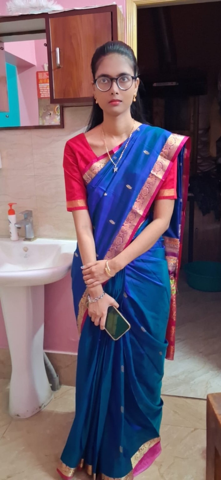 Shreya Mondal photo 2